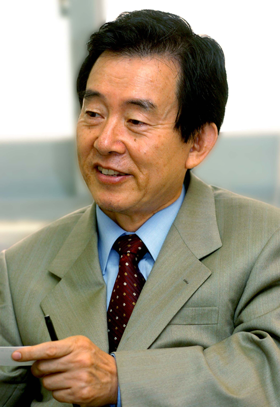 김삼웅 독립기념관장